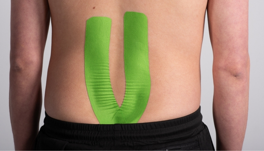 Cómo aplicar kinesiotape para la lumbalgia (lumbago)